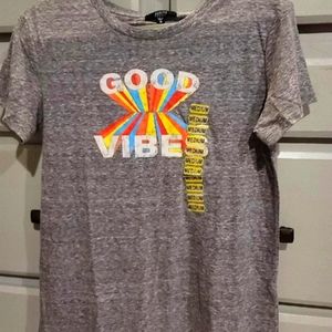 Good vibes t-shirt